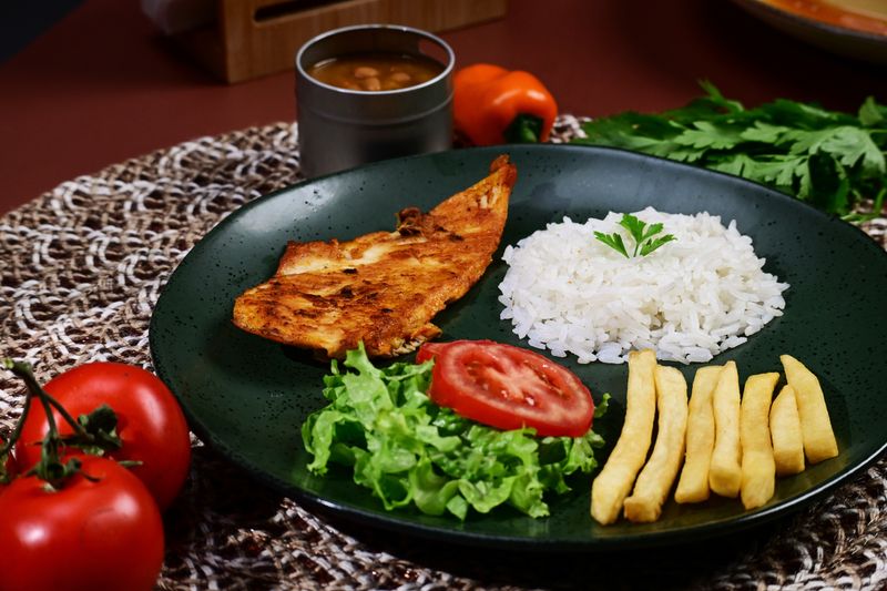 GYG Grilled Chicken Burrito Bowl with rice and beans